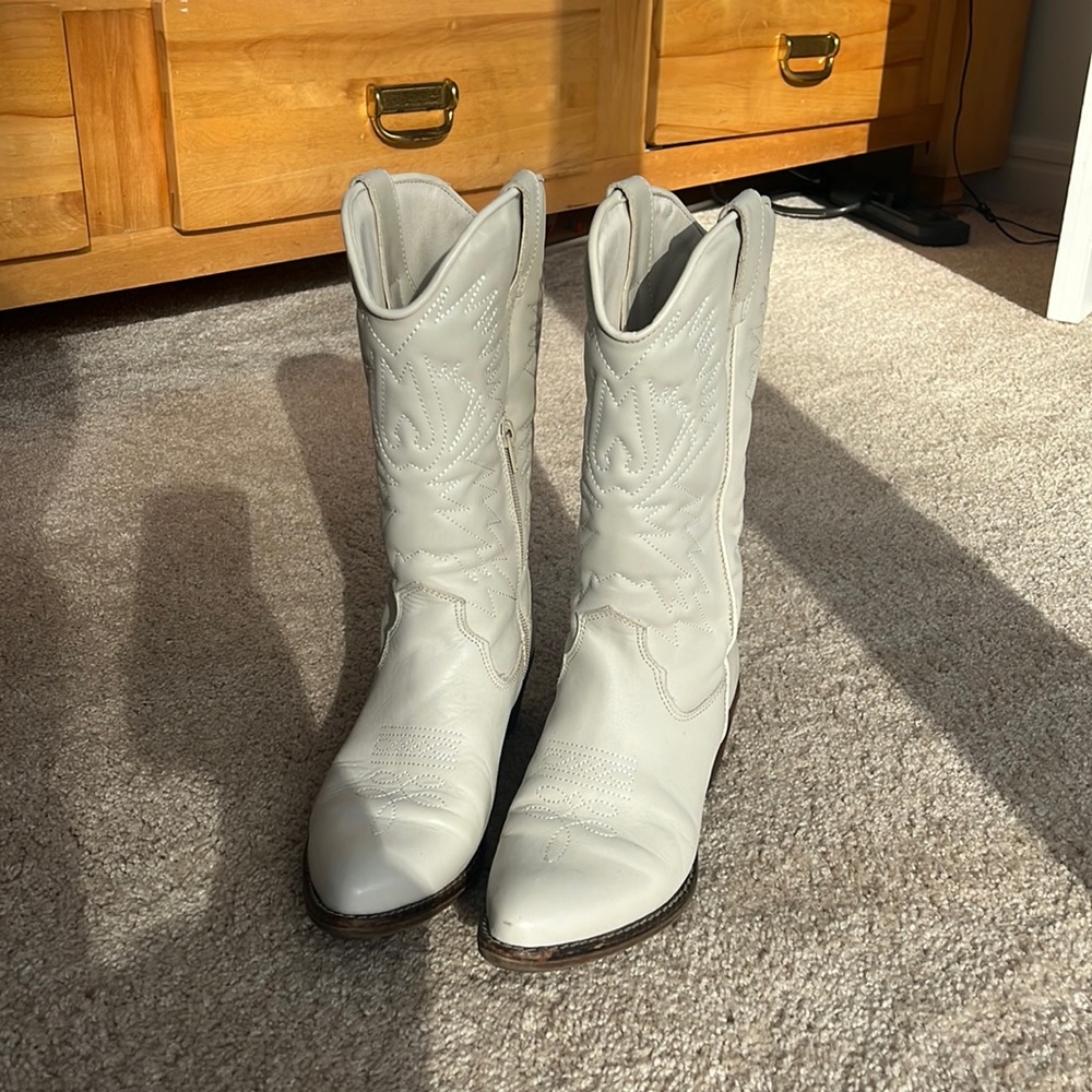 Steve Madden Hayward Cowboy Boots